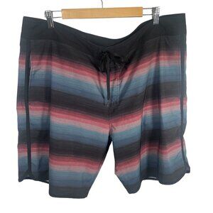 Travis Mathew Boardshorts Mens Size 40 ?? Striped Swim Pockets Cruise Beach